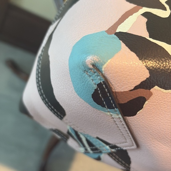 Kate Spade    Tote   Pink, multi color, leather inside and out  abstract floral - Picture 11 of 17